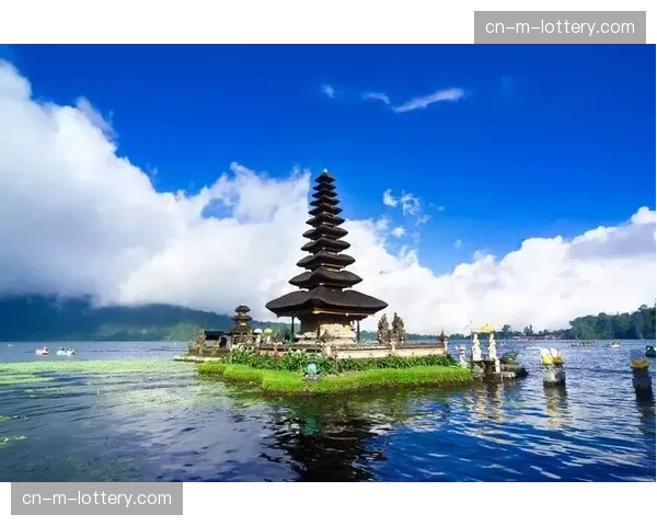 为推广羽毛球，印尼计划在巴厘岛新建一座国际标准训练中心